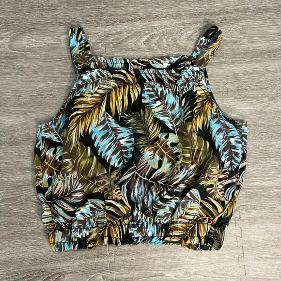 NWT Jane and Delancey‎ Women's Medium Floral Tank Top Spaghetti Straps Summer - Picture 2 of 4